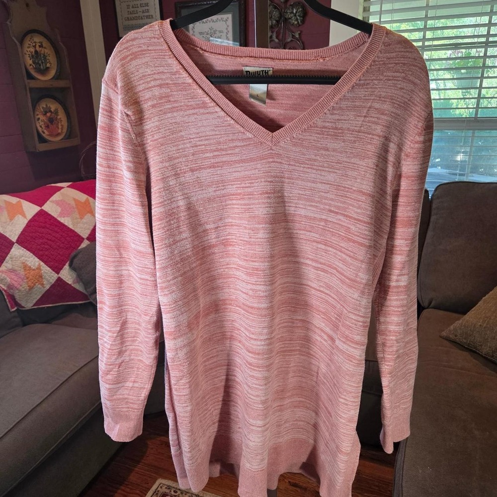 Duluth Trading Co. pink & white marled long sleeve shirt in size L